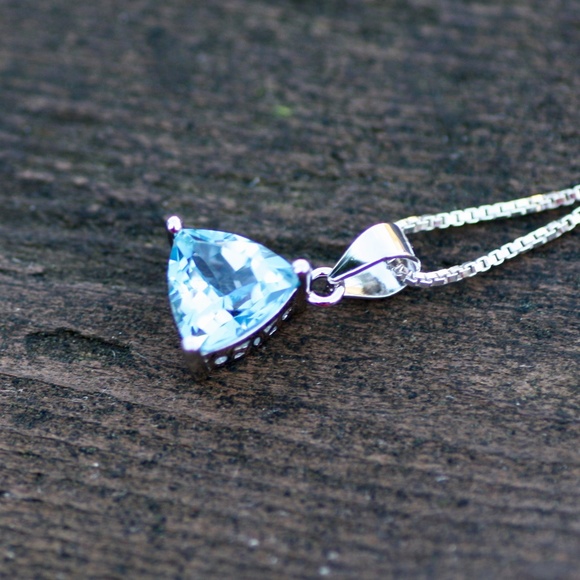 Natural Swiss Blue Topaz Pendant Solid Sterling Silver , December Birthstone - Picture 3 of 5